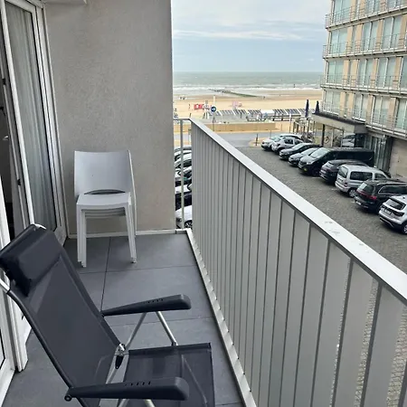 Cozy Terrace With Sea View Διαμέρισμα