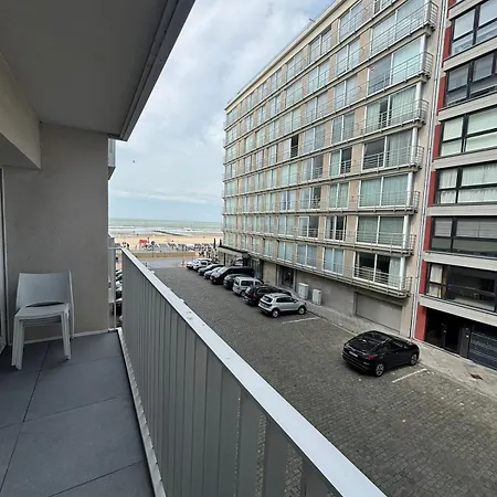 公寓 Cozy Terrace With Sea View *